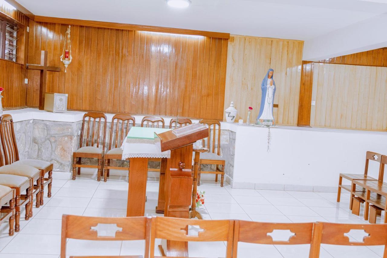 Centre Saint Vincent Pallotti Kigali Luaran gambar