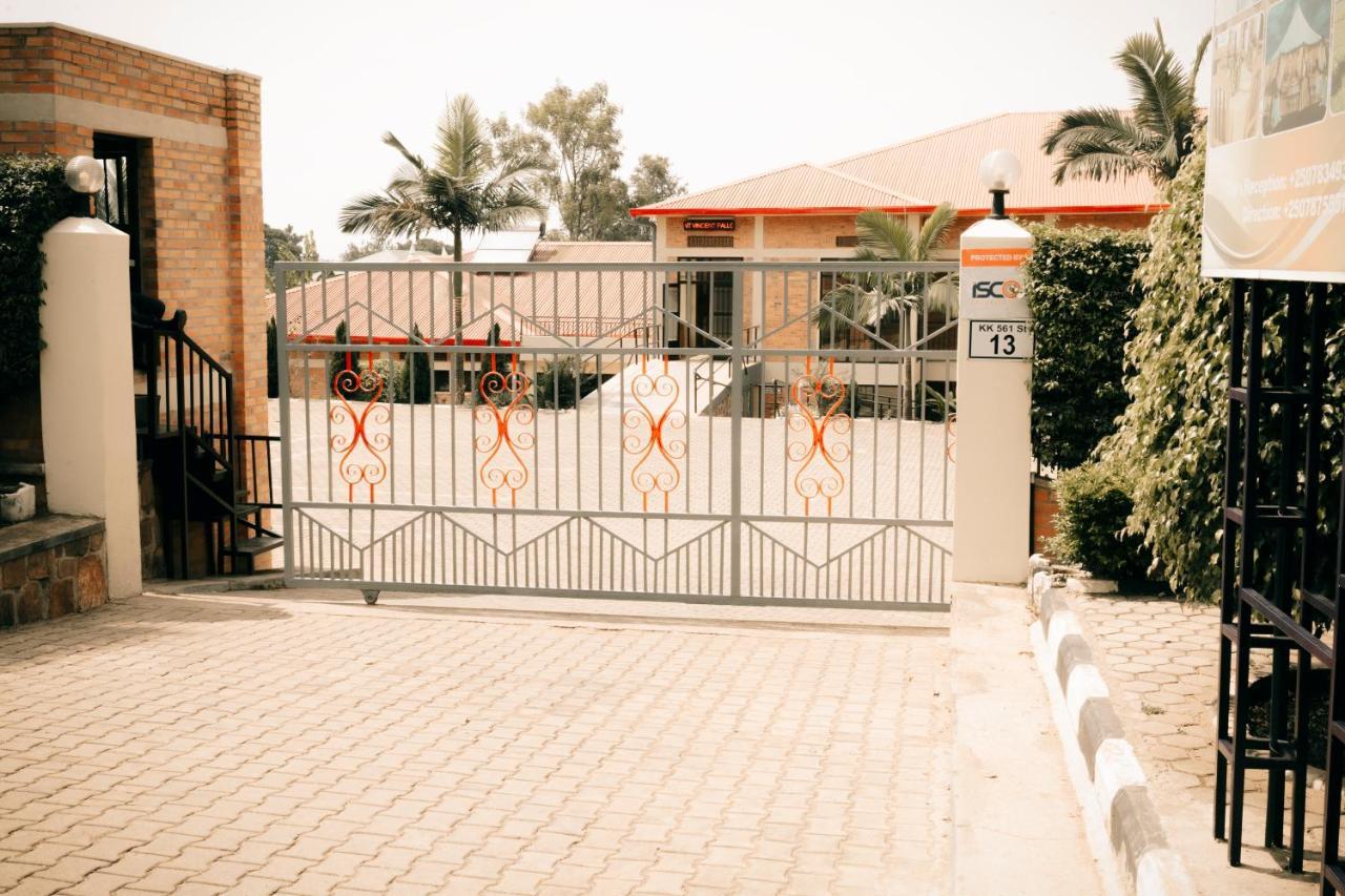 Centre Saint Vincent Pallotti Kigali Luaran gambar