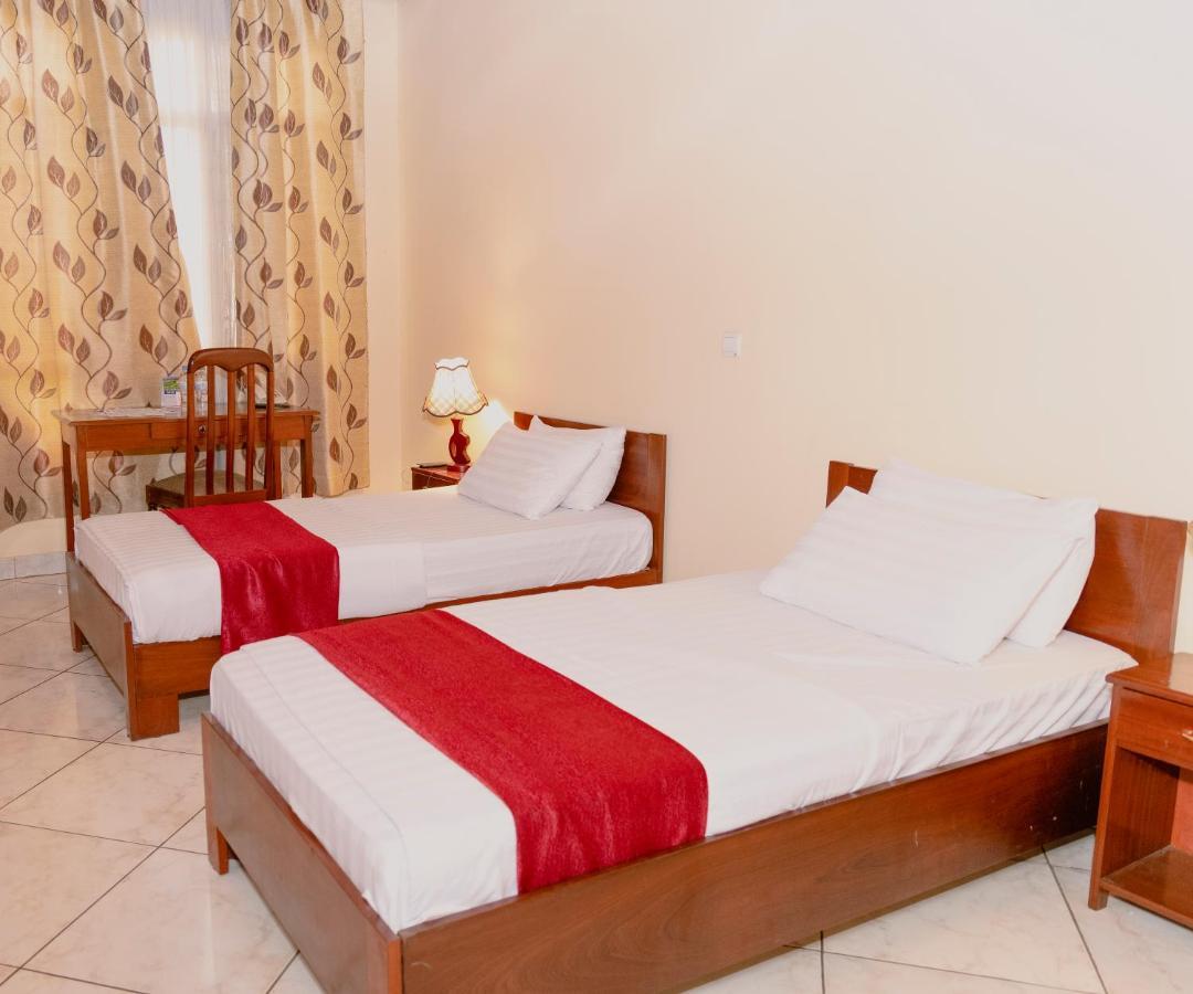 Centre Saint Vincent Pallotti Kigali Luaran gambar