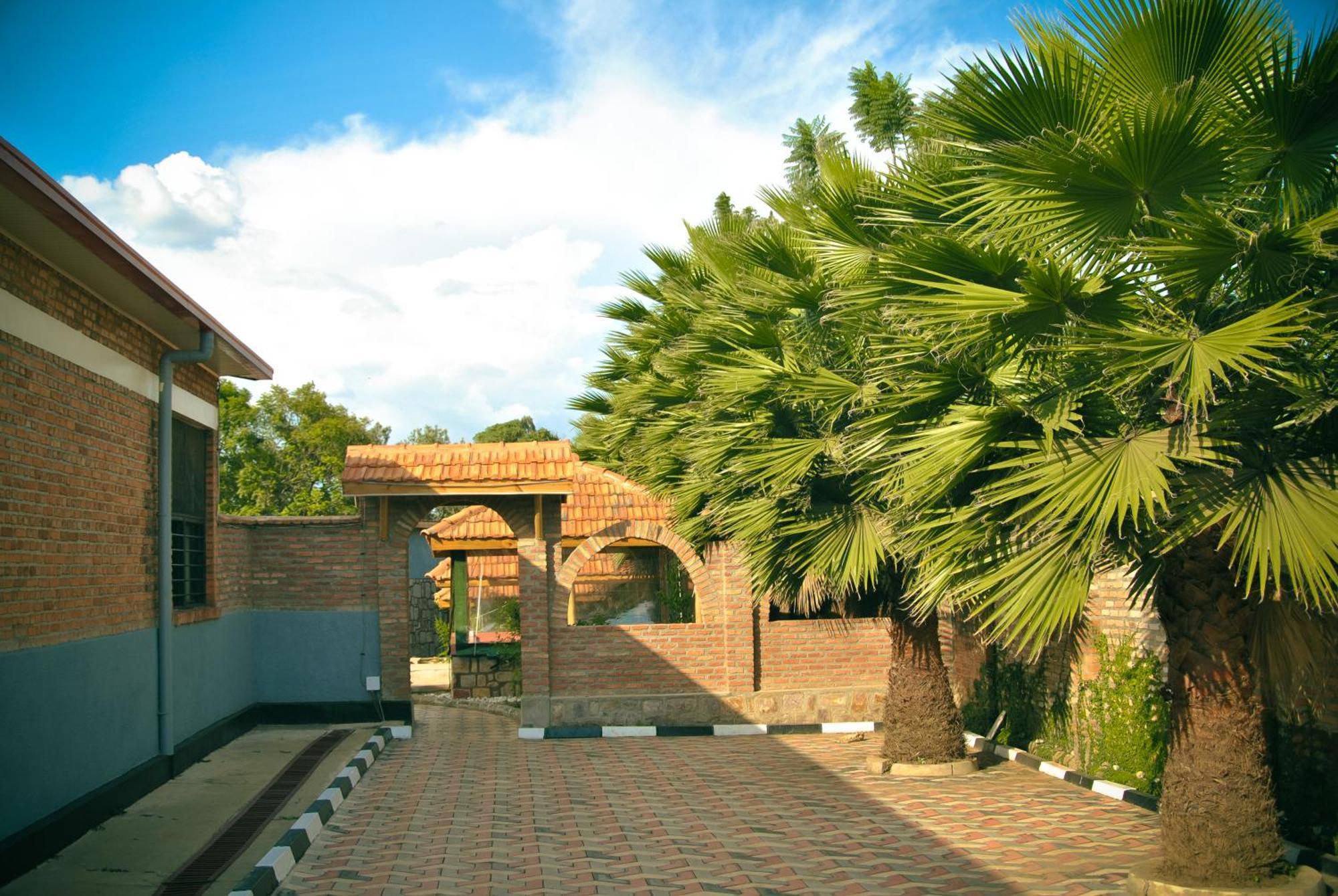 Centre Saint Vincent Pallotti Kigali Luaran gambar