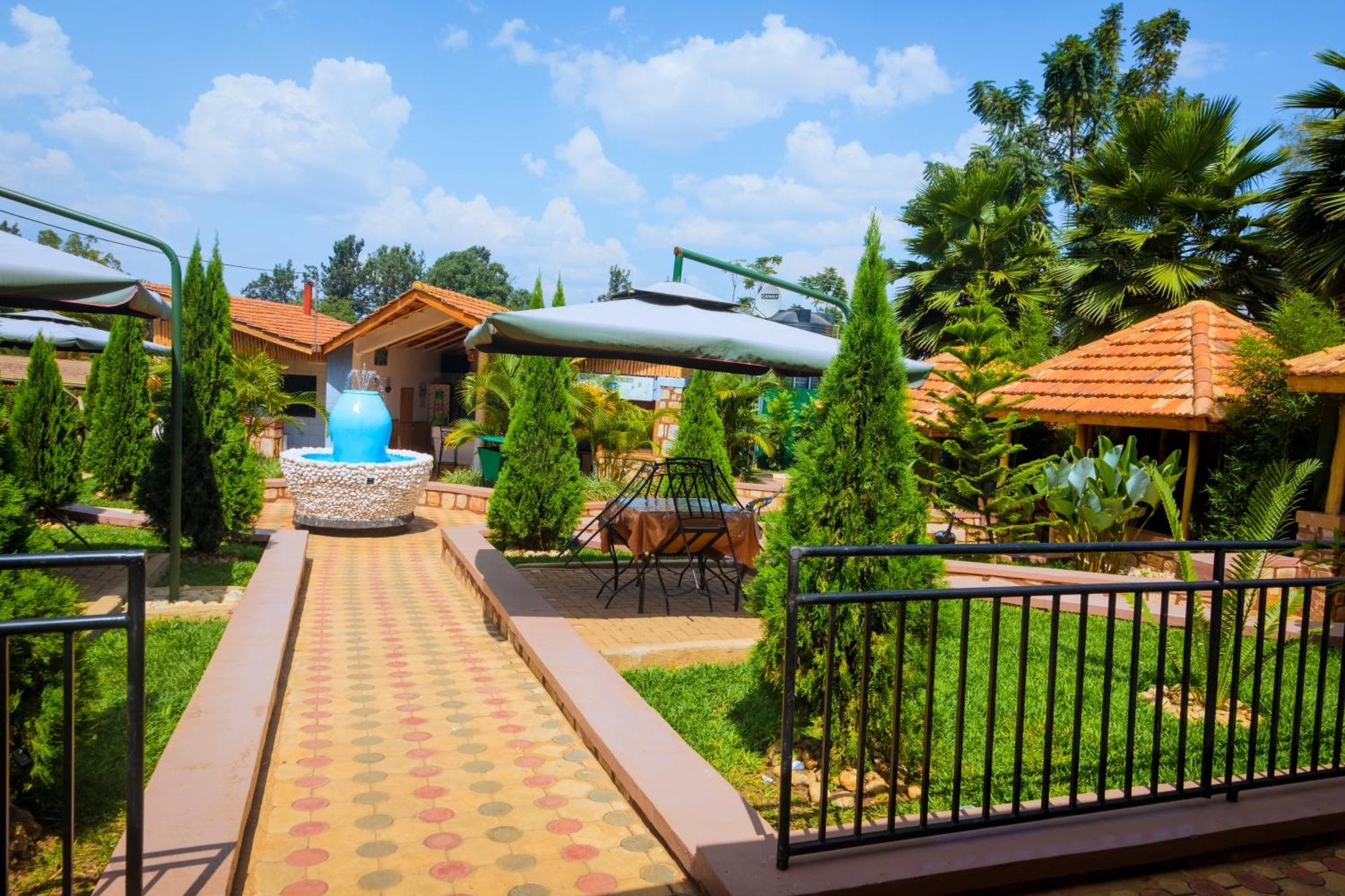 Centre Saint Vincent Pallotti Kigali Luaran gambar